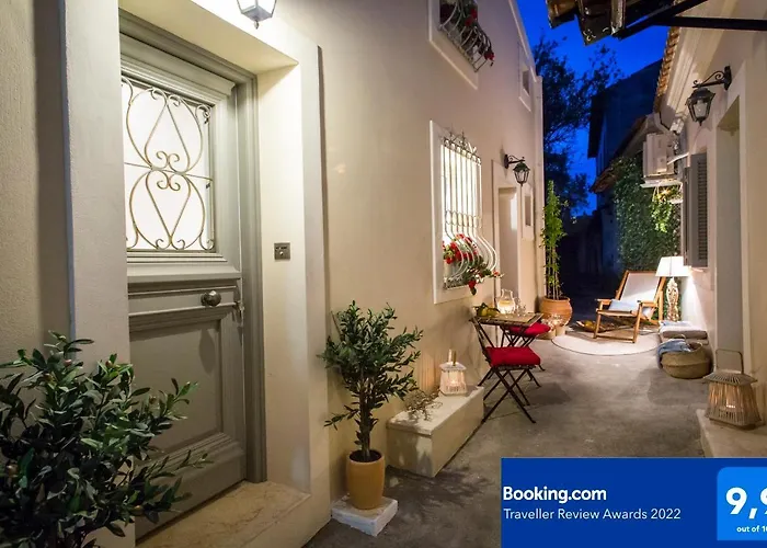 Lianelia Boutique Village House